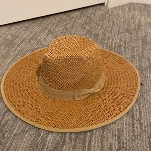 COPY - Tan straw hat adjustable